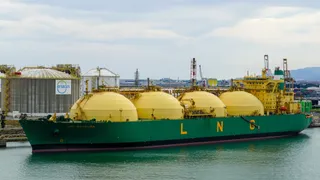 Snam riassetta l'LNG, nuovo contratto per WIIT