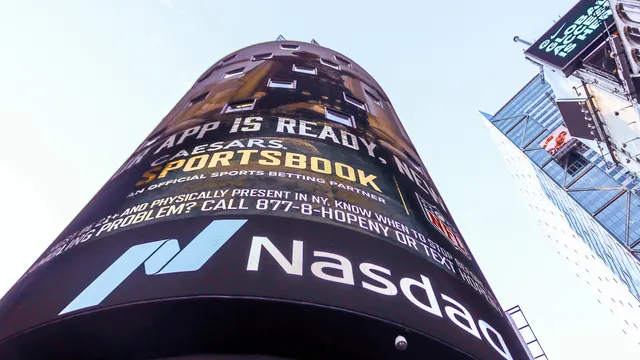 Nasdaq 100 sotto pressione