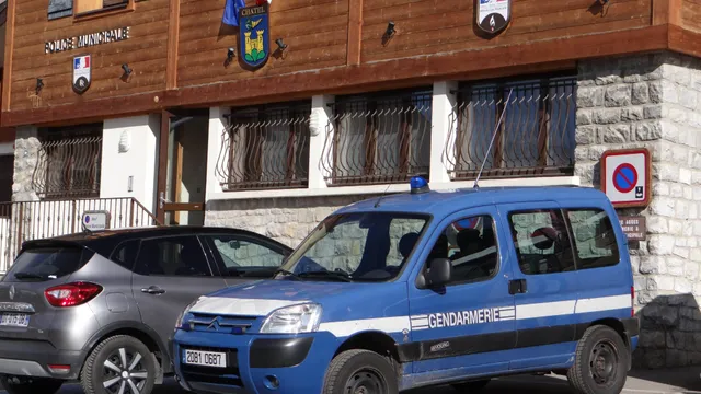 Orrore a Orange in Provenza, i corpi di cinque neonati rinvenuti in alcune scatole all'interno di una casa