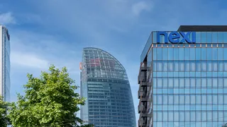 Nexi strappa in Borsa con i conti semestrali: analisi e scenari tecnici sul titolo