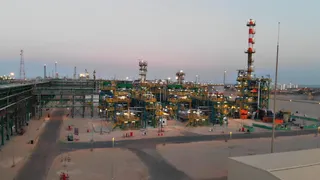 Eni in flessione col Brent: pesa l'incognita Kazakistan, ma l'Egitto rilancia la crescita