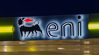 Eni accelera in Venezuela: maxi piano su Junin 5, ma sul grafico compare un hanging man