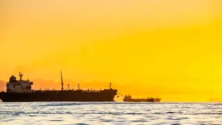 Tregua armata sui mercati, ma le tensioni su petrolio e titoli di Stato rimangono
