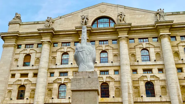 Piazza Affari in verde ma settimana decisamente debole, toccati minimi da giugno