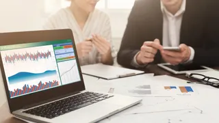 Risparmio, ottimo settembre per Fineco, Mediolanum, Banca Generali e Azimut