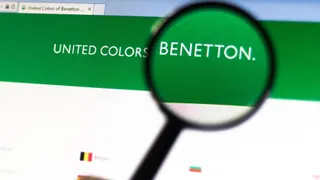 MPS, anche i Benetton scelgono Intesa: l’Opas guadagna terreno e Lovaglio perde un altro alleato