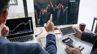 ETF short europei sopra la media a 100 giorni: cresce il rischio di una correzione degli indici