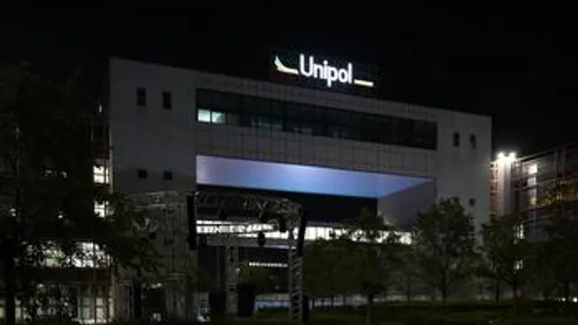 Unipol accelera, per Barclays beneficerà del risiko bancario