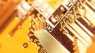 Semiconduttori sotto pressione: il SOX potrebbe essere dentro un flag ribassista